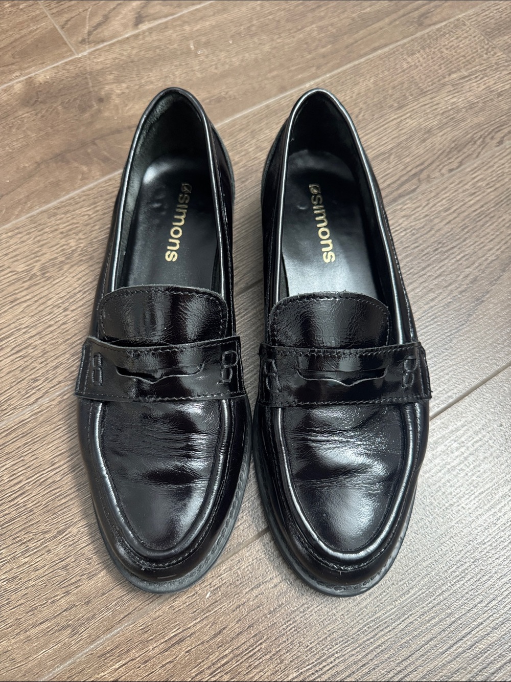 Simons Black Patent Leather Classic Penny Loafers